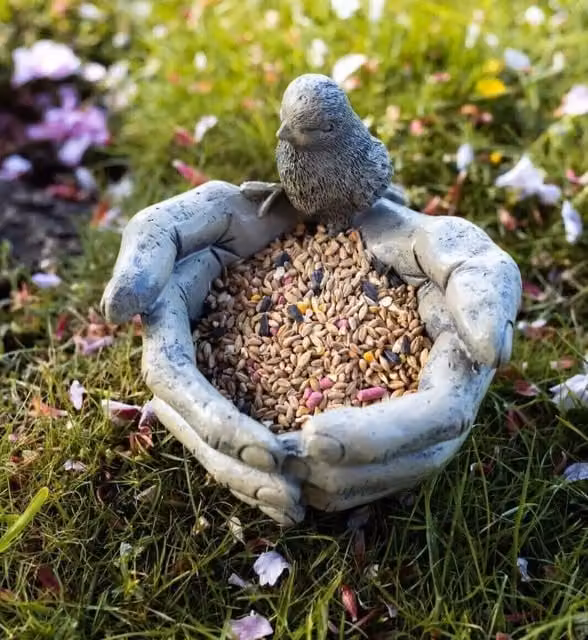 Marco Paul Stone Effect Hands Bird Feeder in Grey – 1