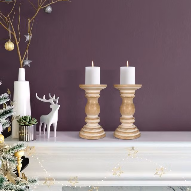 Topfurnishing Set of 2 Rustic Antique Carved Wooden Pillar Candle Holders in Beige and Yellow, W/D/H: 10 x 10 x 13 cm