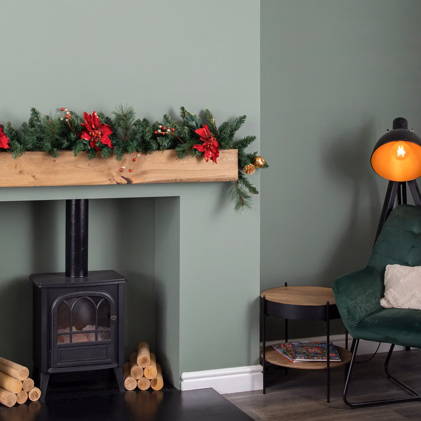 Samuel Alexander 1.8m Deluxe Christmas Garland with Red and Gold Poinsettias and Green Foliage – 2