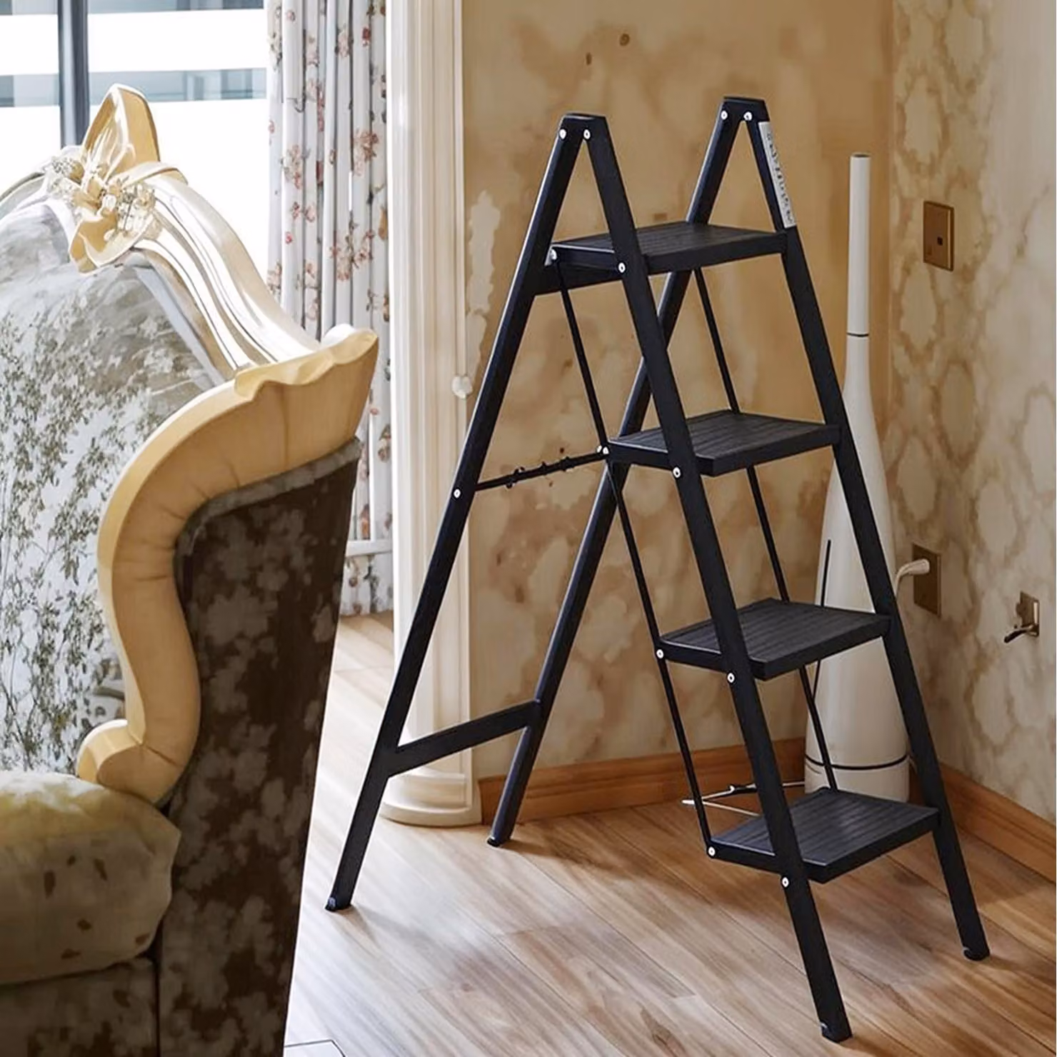 Gr8 Home 4 Step Folding Ladder in Black Steel with Non-Slip Rubber Feet – 2