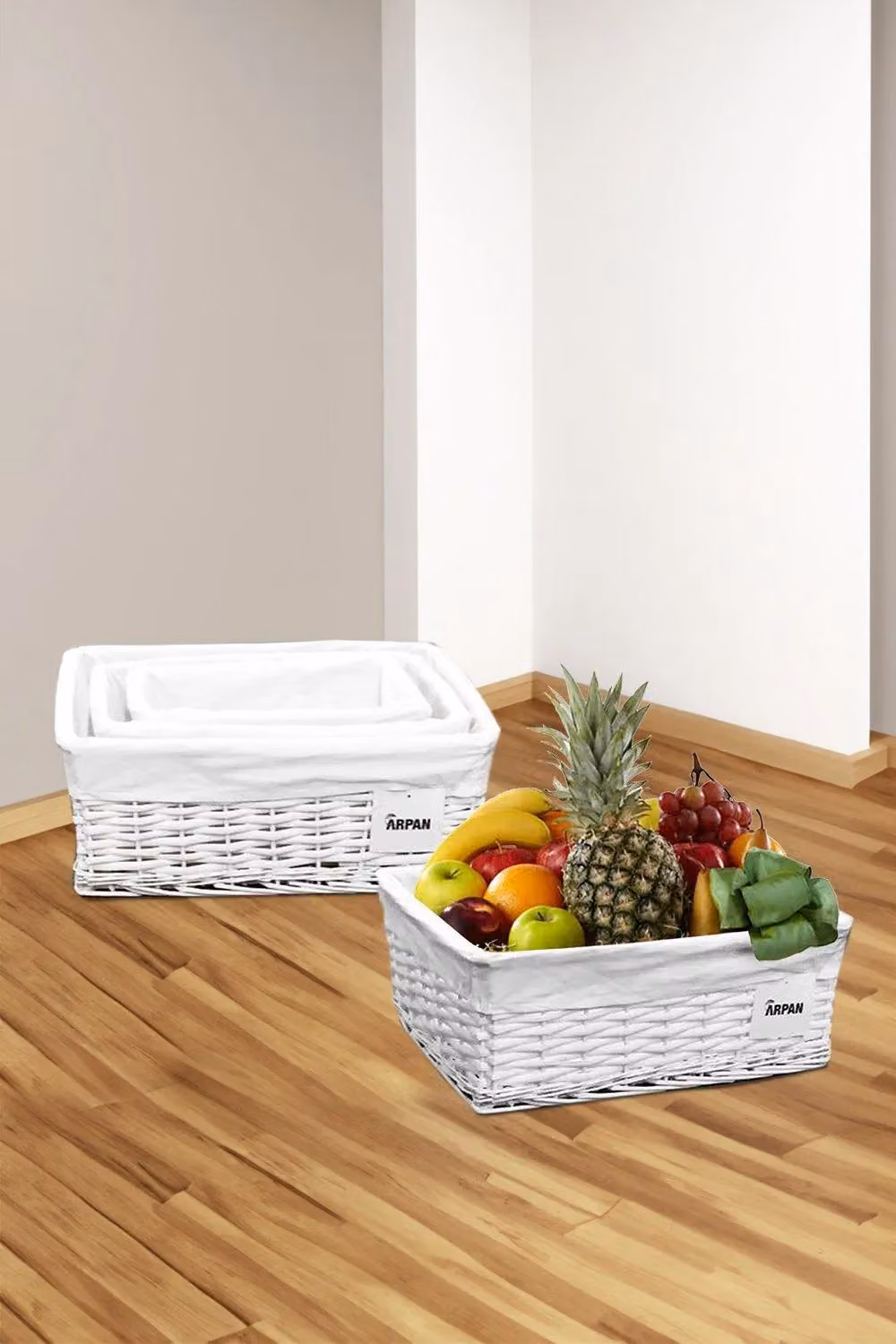 Arpan Set of 3 White Wicker Gift Hamper Storage Baskets with Fabric Lining – 4