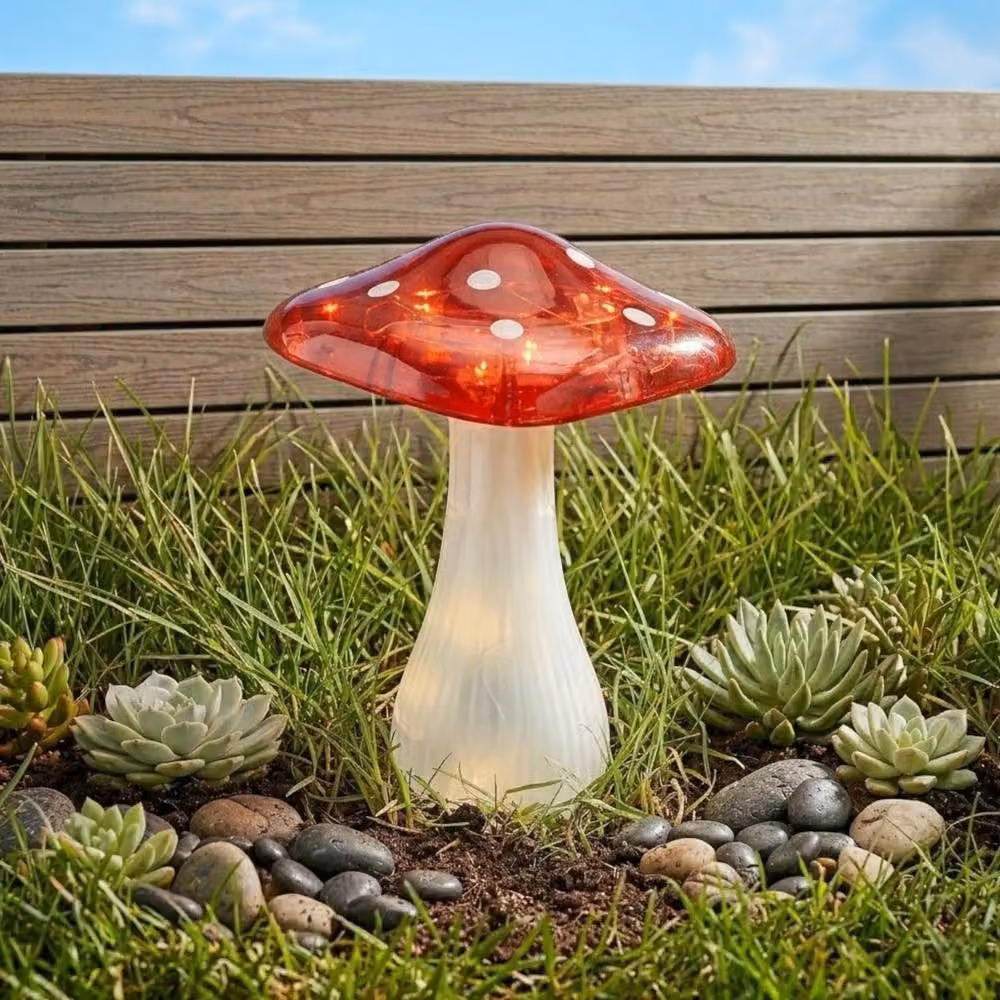 Garden Greatness Lunaria Magic Mushroom Solar Stake Light in Multicolour – 2