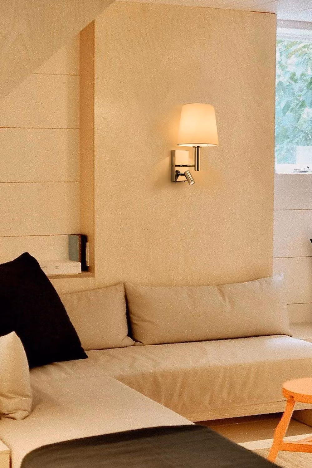 Harper Living Modern LED Wall Reading Light with USB and USB-C Ports, Polished Chrome Finish and White Fabric Square Shade – 2