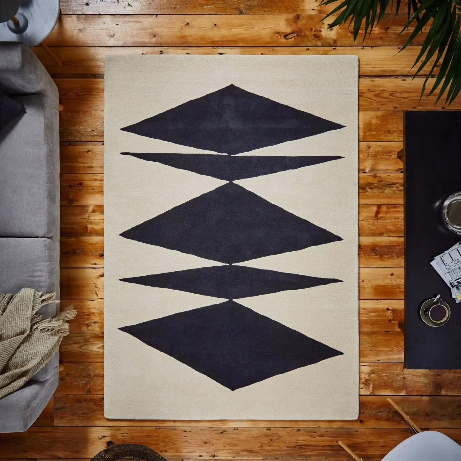 The Rug Shop UK Black Wool Modern Geometric Abstract Area Rug W: 150 cm, D: 230 cm – 2