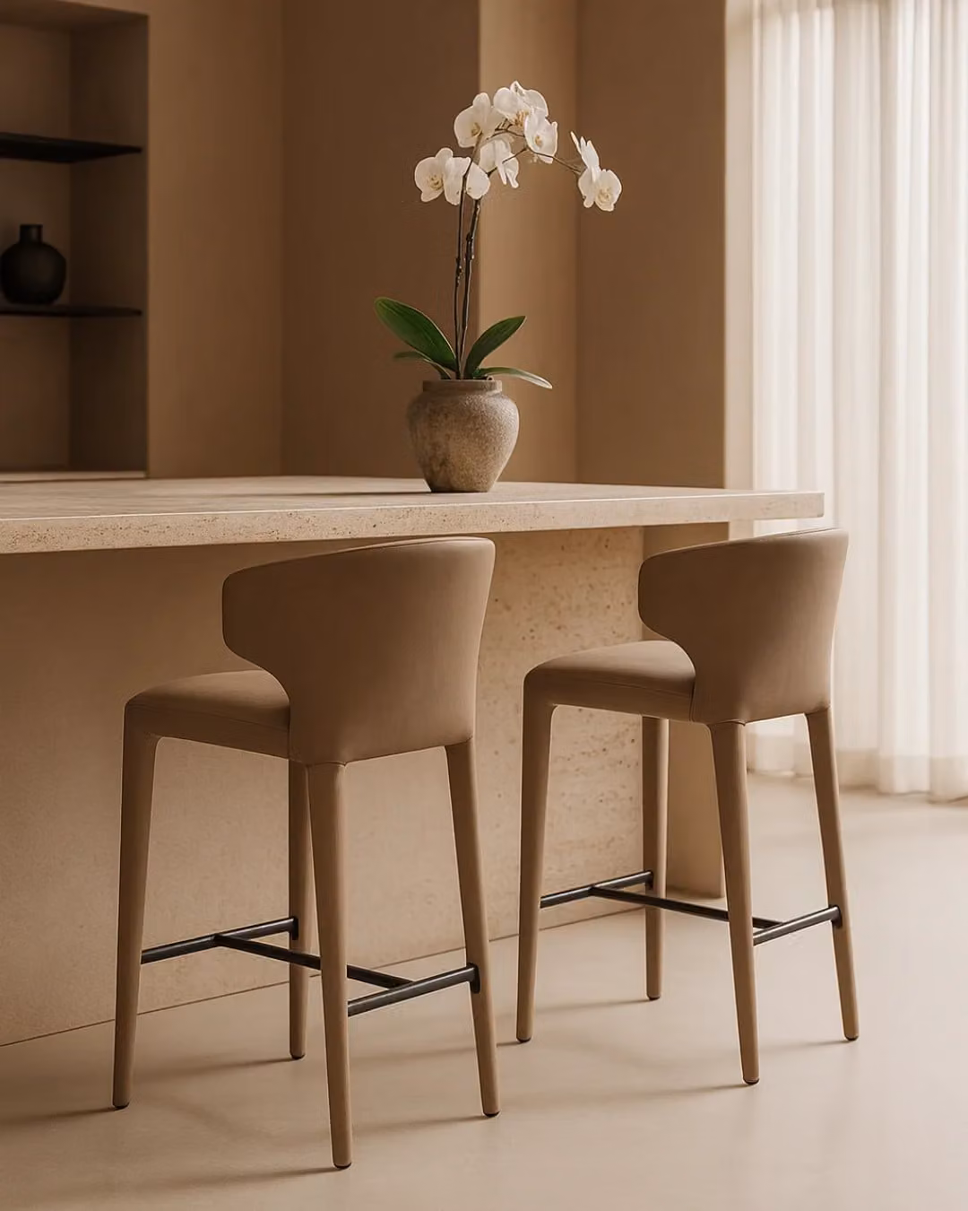 Tommy Franks Vela Counter Stool in Brown Vintage Eco Pelle