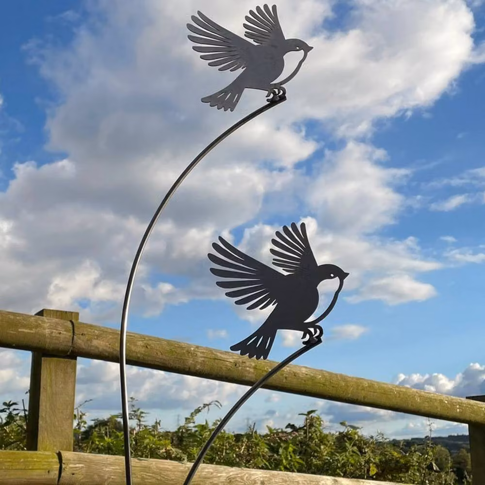 Poppyforge Flying Birds Garden Art, Black Metal, W37 x H133 cm – 2