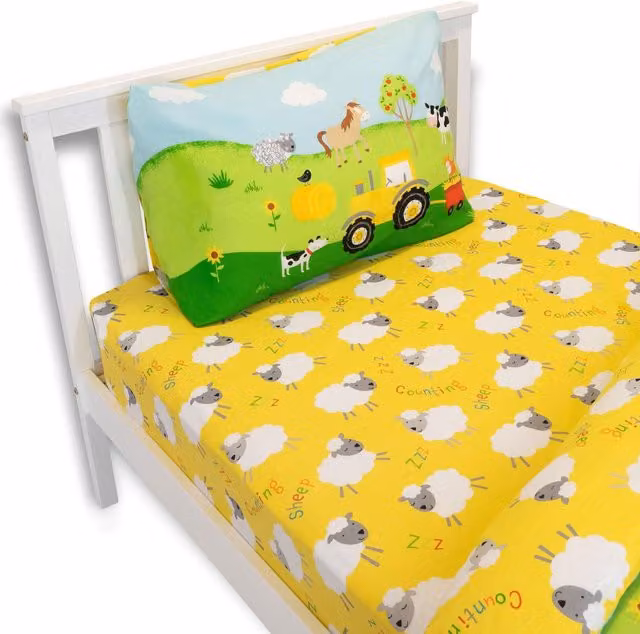 Happy Linen Company Kids Farm Animals Counting Sheep Fitted Sheet in Yellow, W/D/H: 140 x 200 cm