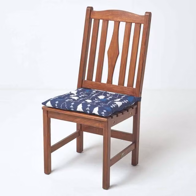 Homescapes Blue and White Square Cotton Seat Pad with Ties and Cords, W/D/H: 40 x 40 x 4 cm
