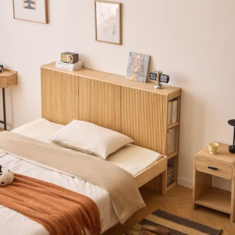 ESLOV Scandinavian Solid Beech Wood Headboard with Integrated Bedside Shelf in Brown, Width: 160 cm
