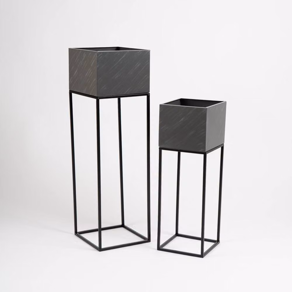 Scottish Everlastings Ltd Set of 2 Black Metal Indoor and Outdoor Planter Tubs – 3