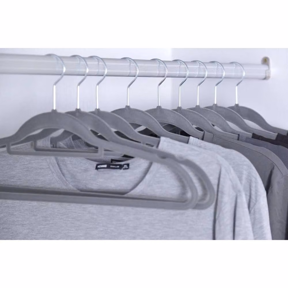 NESTLUNE 50 Pack Non Slip Heavy Duty Velvet Flocked Hangers in Black, W/D/H: 100 x 15 x 22 cm – 3