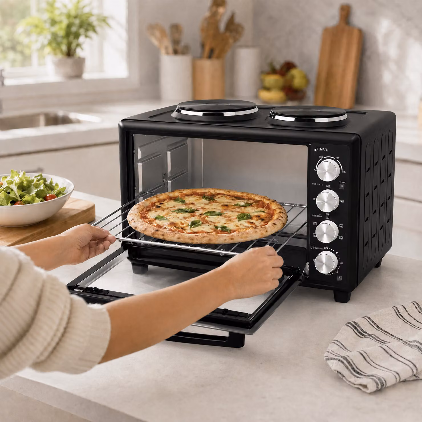 HOMCOM 36L Mini Electric Countertop Oven with Dual Hot Plates, Convection and Grill, Black – 8