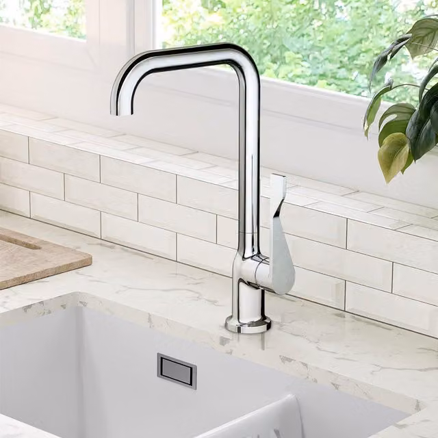 Nes Home Single Lever Kitchen Sink Mixer Tap with Swivel Spout in Polished Chrome Silver
