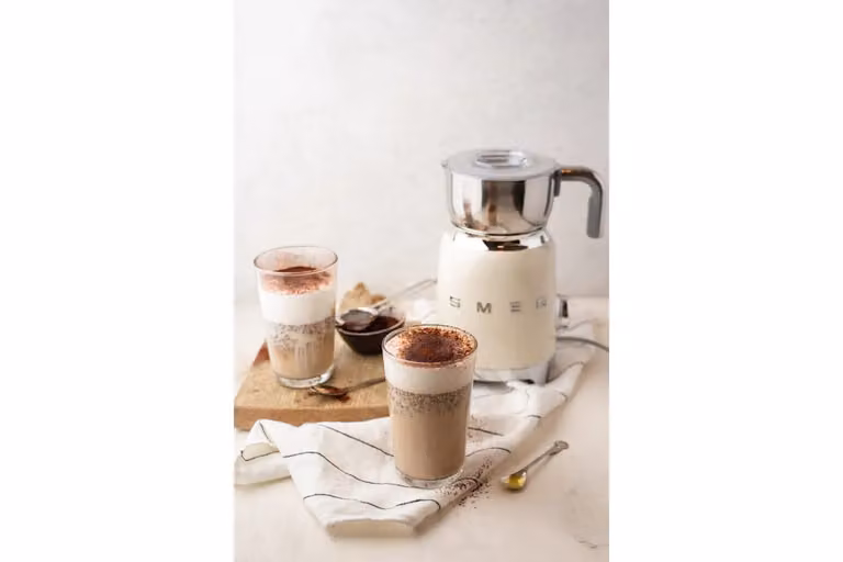 Smeg Electric Induction Milk Frother 500W with Cocoa Function, Blue and Beige