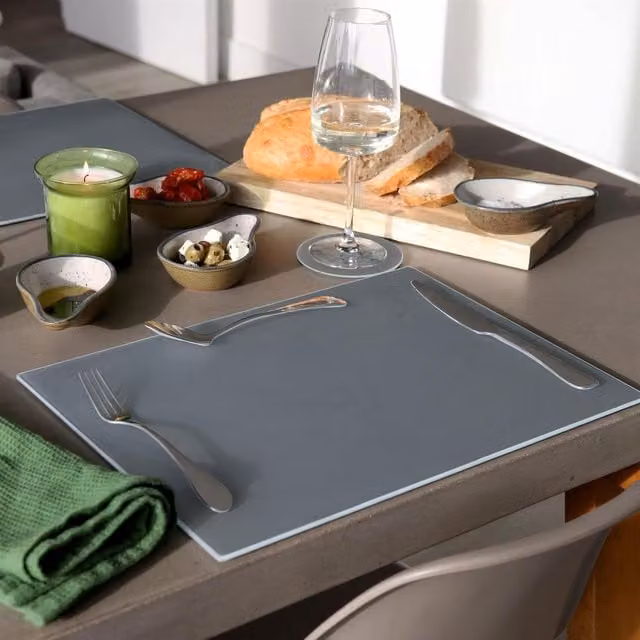 Harbour Housewares 12-Piece Grey Glass Rectangular Placemats and Round Coasters, W: 40 cm, D: 30 cm