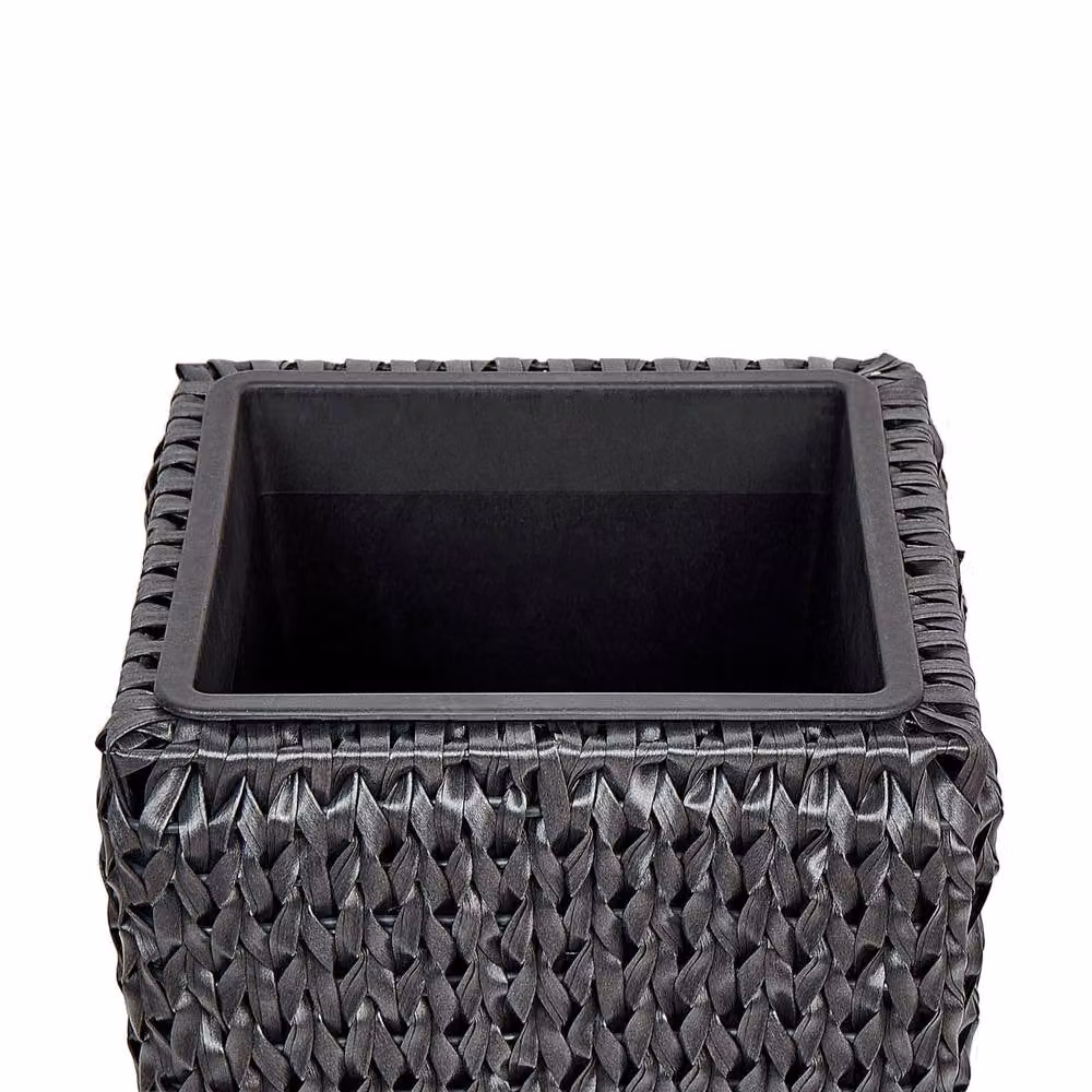 Wyld and Coco Set of 2 Black PE Rattan Planters with Plastic Inserts for Indoor and Sheltered Use – 4