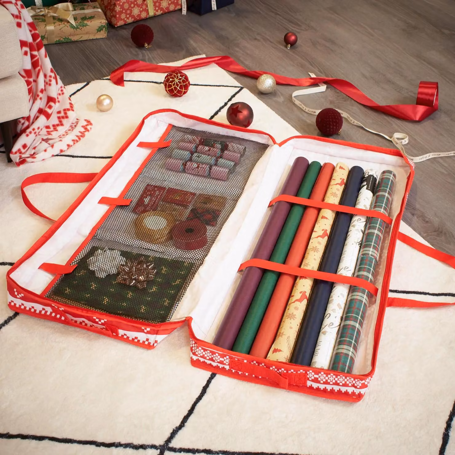 OHS Nordic Christmas Wrapping Paper Storage Organiser Bag in Red and White – 6