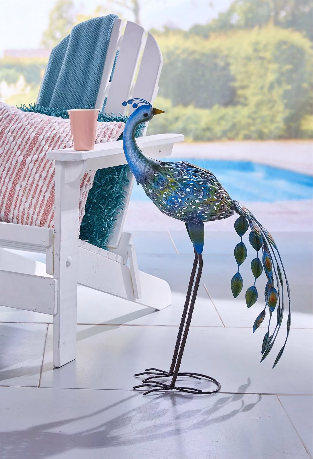 Luxform Blue Metal Peacock Solar Garden Figure – 3