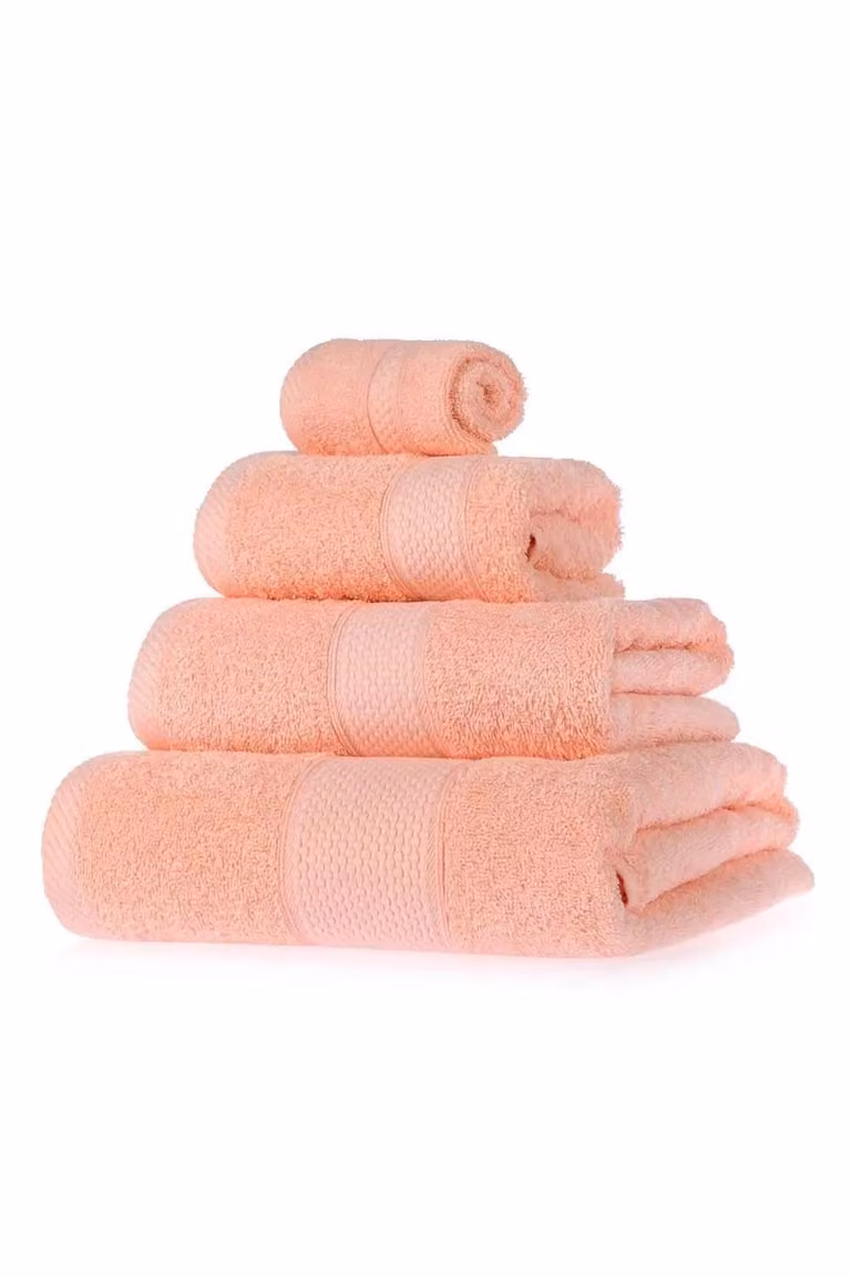 Homescapes Fluffy Pink Turkish Cotton Bath Towel Set for Adults
