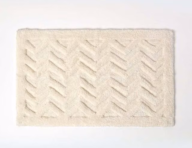 Homescapes Sandwood White Super Absorbent Soft Bathmat with Non-Slip Backing, W: 50 cm, D: 80 cm