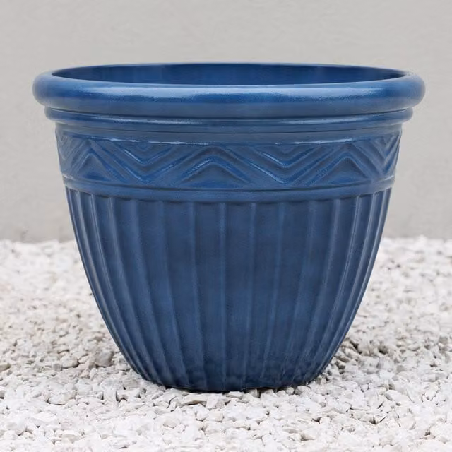 Primrose Round Patio Planter Tub in Blue