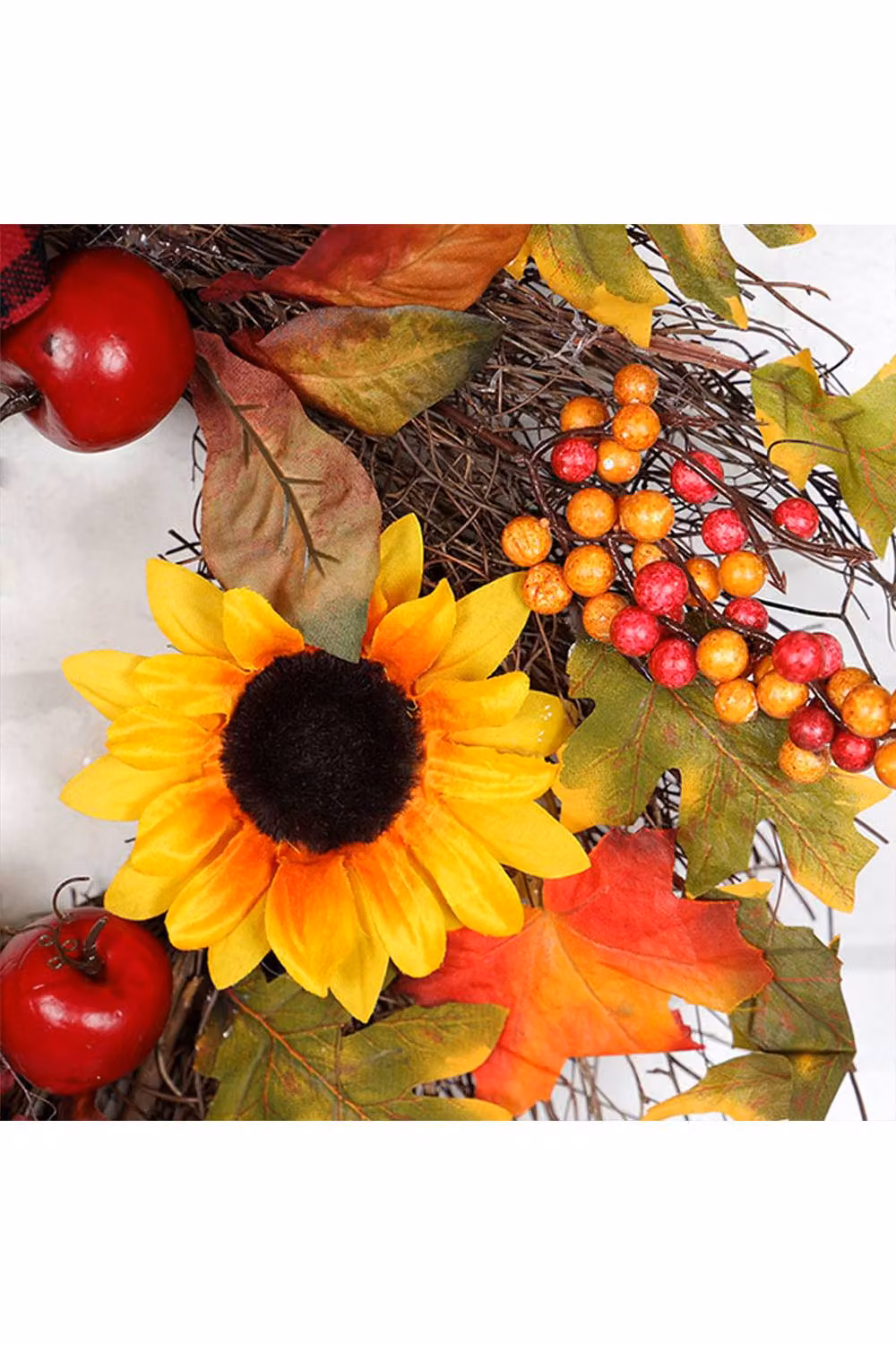 H&O Direct Pre-Lit Autumn Wreath with Sunflowers and Faux Leaves in Orange and Multicolour, Diameter: 45 cm – 4