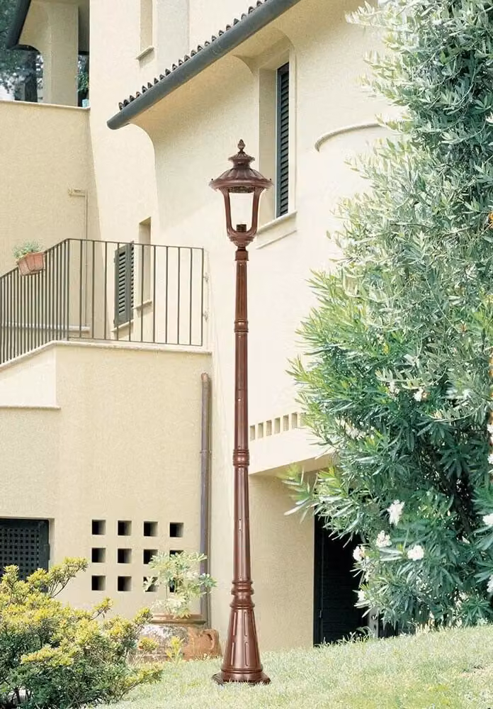 Loops Outdoor IP44 LED Garden Lamp Post in Rusty Bronze Patina with E27 Bulb – 2