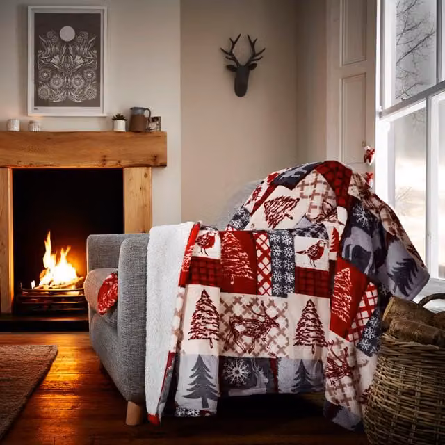 Happy Linen Company Christmas Patchwork Red and Multicolour Fluffy Sherpa Fleece Throw