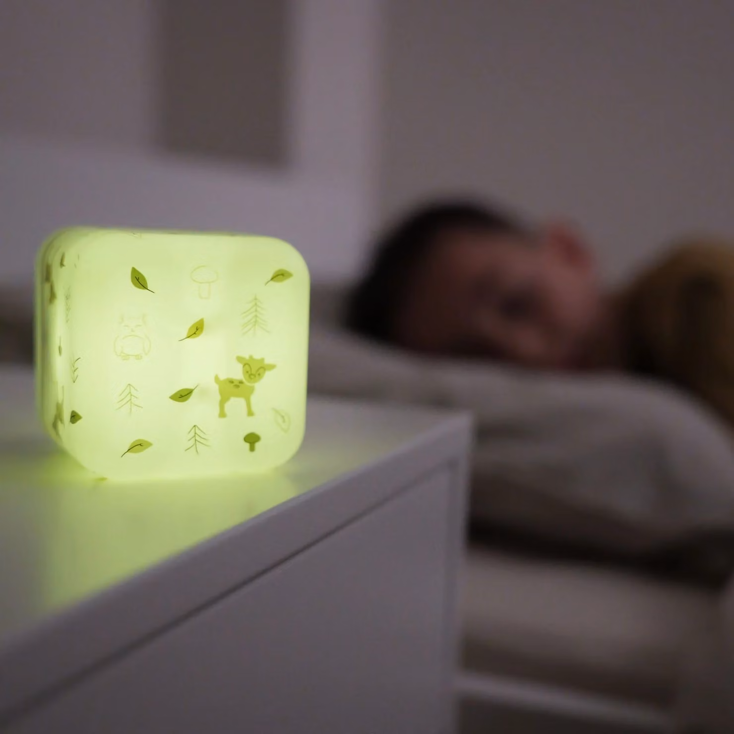 Cloud B Cube B Rechargeable Night Light and Reading Lamp in Green – 3