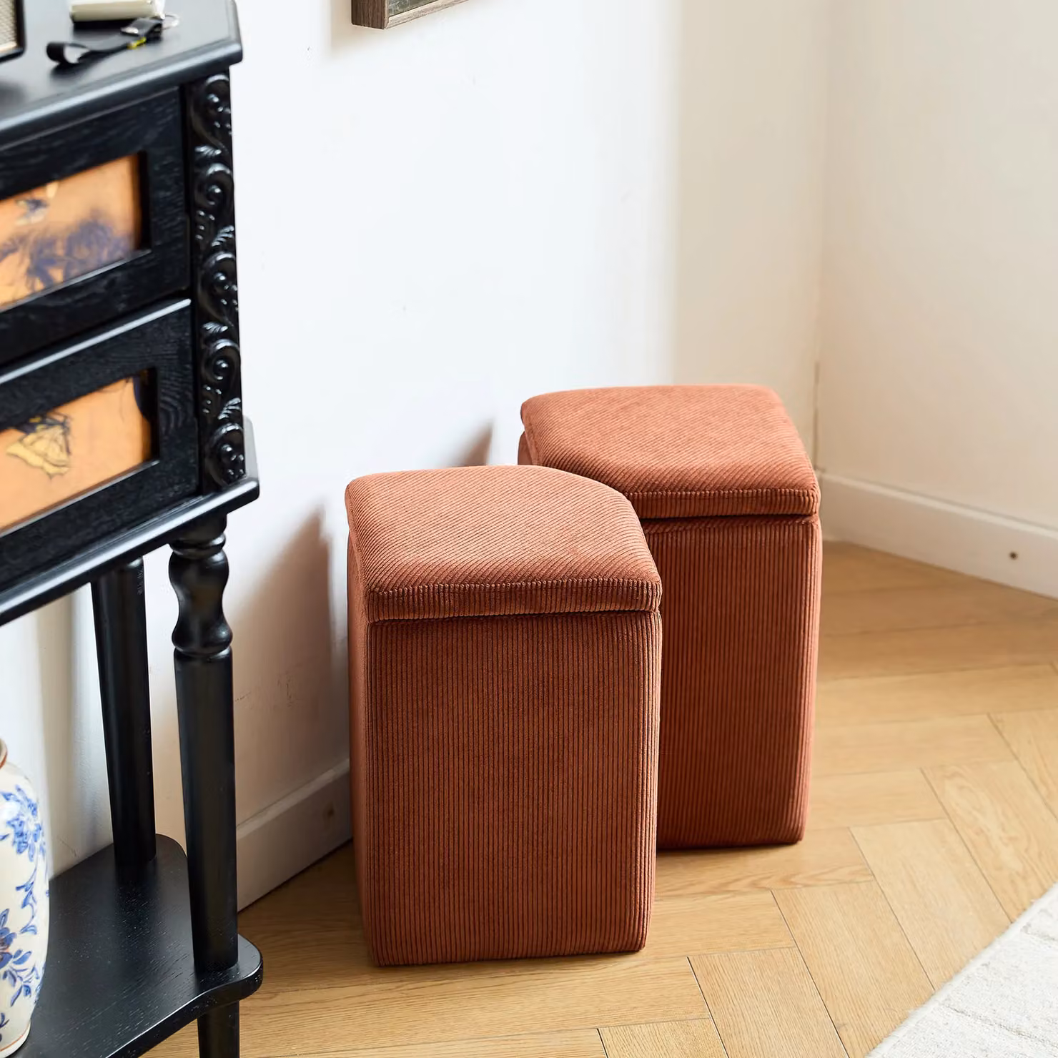 Nordlys Scandinavian Velvet Lounge Pouf in Red and Orange – 3
