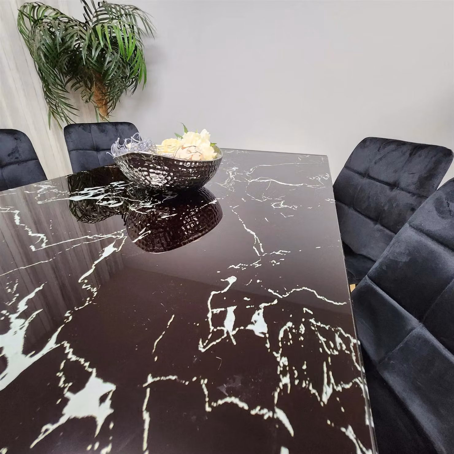 Kosy Koala Modern Black Glass Marble Effect Dining Table Set with 4 Black Velvet Chairs in Brown – 2