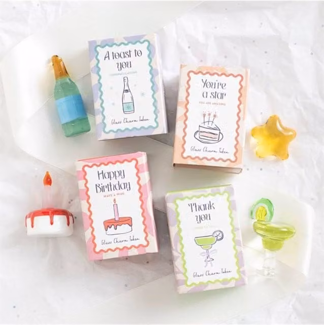 KDMD Set of 24 Multicolour Star Glass Celebration Charms for Party Favours