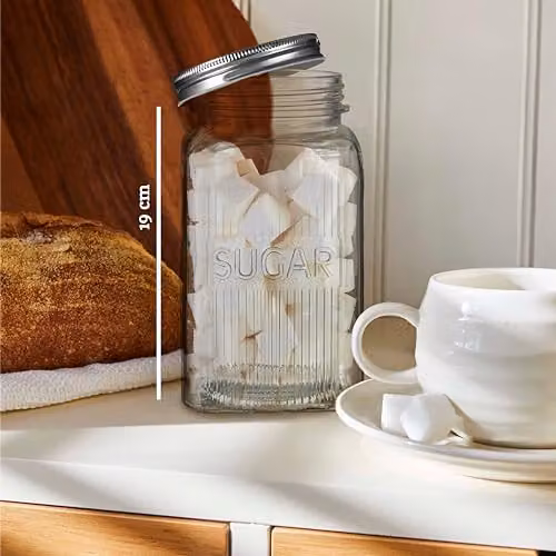 Orsina Set of Three Transparent Glass Jars with Gold Metal Screw Lids – 2