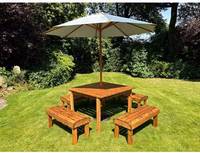 Charles Taylor Eight Seater Garden Furniture Table Set in Brown and Grey, W: 170 cm, D: 170 cm, H: 80 cm – 1