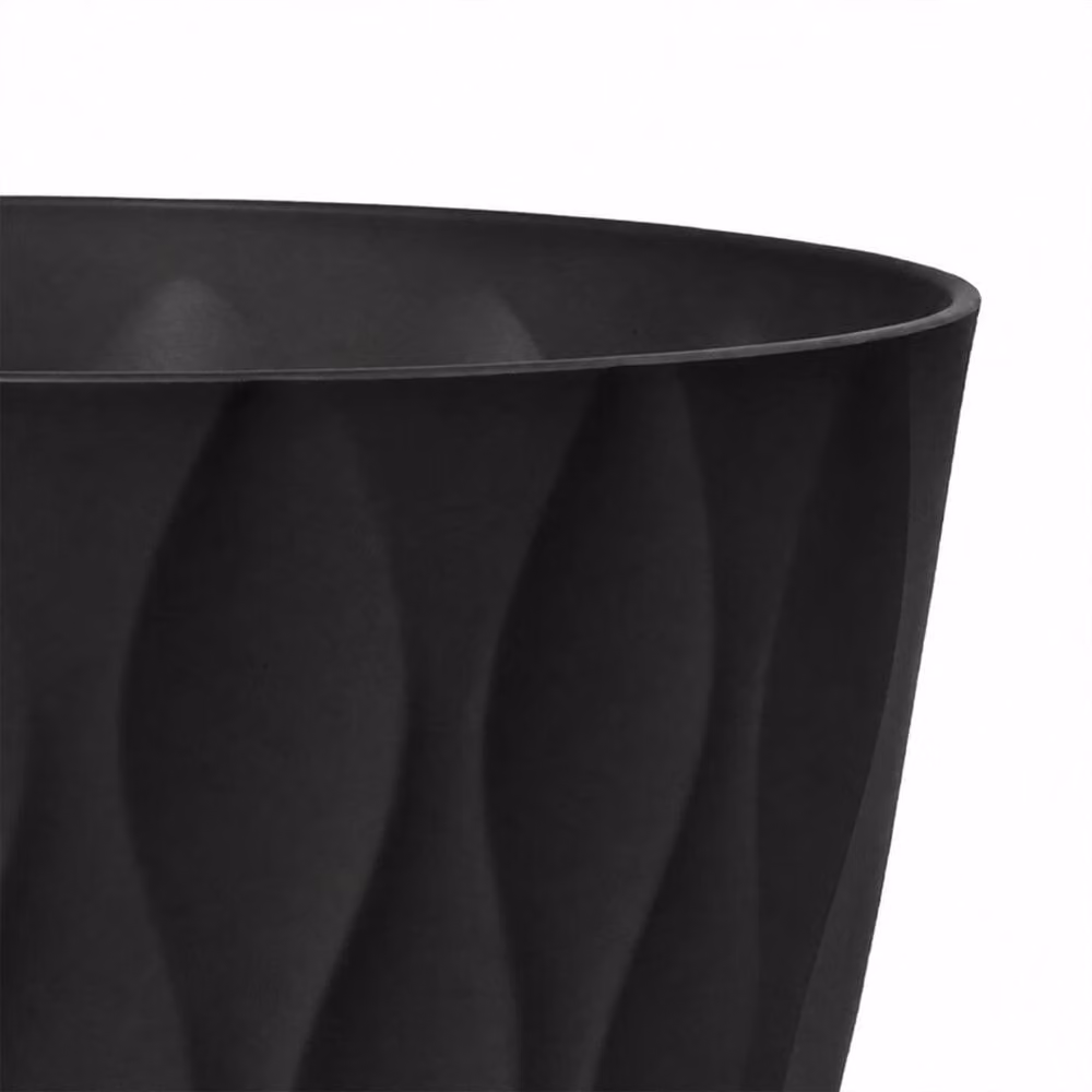 Toque 5-Piece Black Plastic Indoor Plant Pots with Drainage, 20 cm – 5