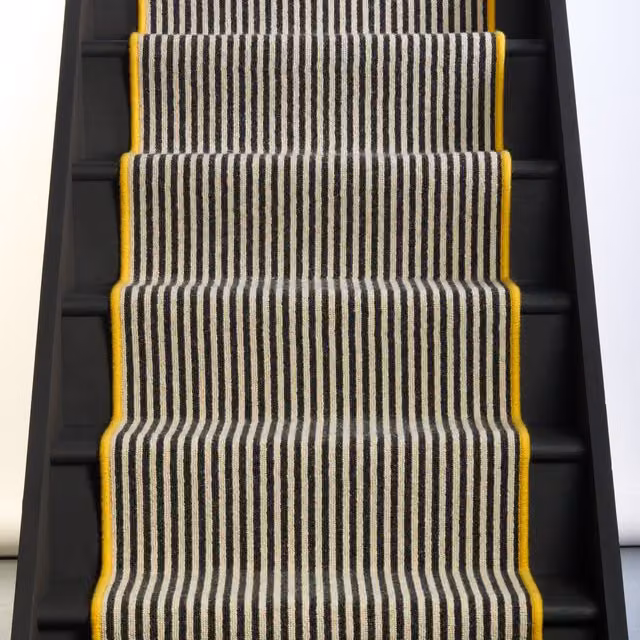 RainbowHome Mayfair Wool Stair Runner in Black with White and Yellow Striped Edging, W: 60 cm, L: 600 cm