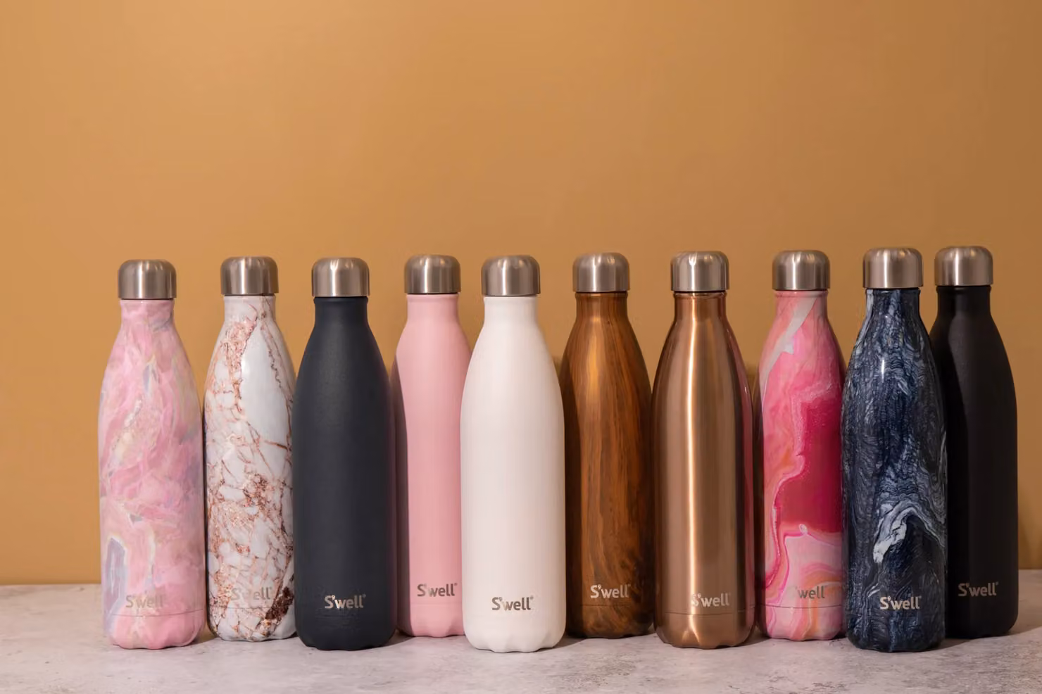 S'well Vacuum Insulated Stainless Steel Water Bottle, Black, 739 ml – 6