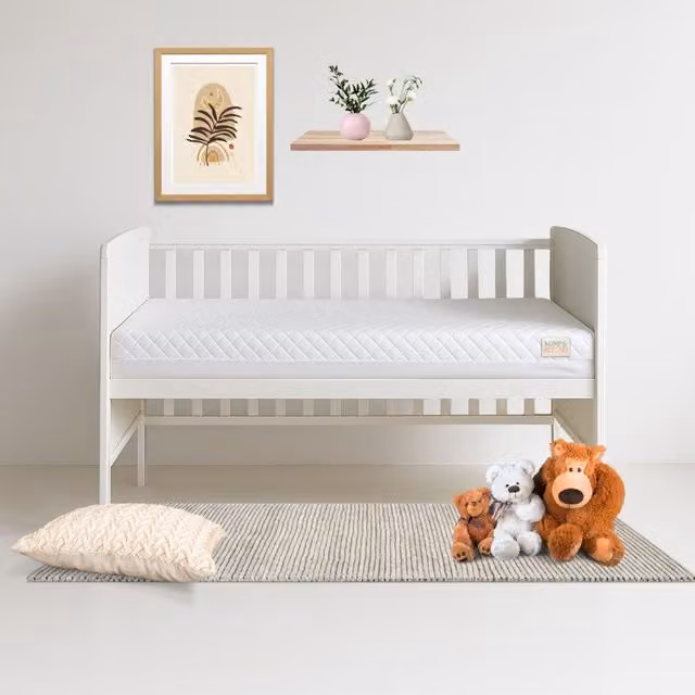 BUMP & BEYOND Waterproof Baby Cot Bed Mattress with Washable Zipped Cover, White, W/D/H: 120 x 60 x 7.5 cm
