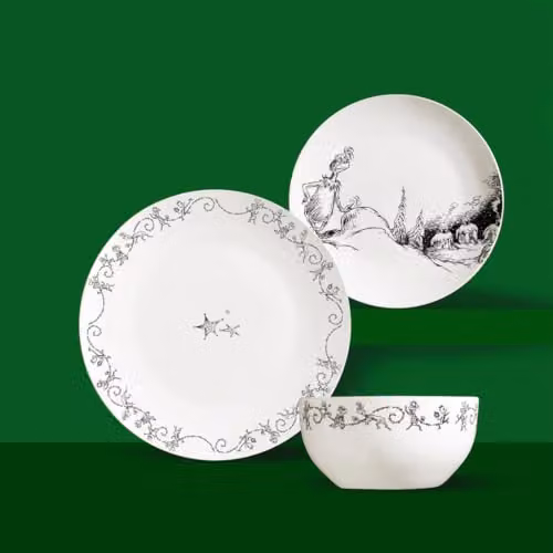 The Grinch 12-Piece White Porcelain Dinner Set for 4 Adults, Microwave and Dishwasher Safe – 2