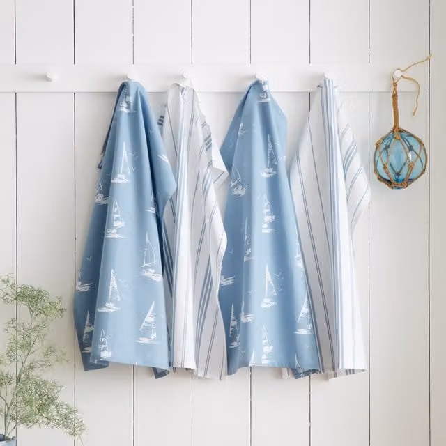 Catherine Lansfield Salcombe Boats Cotton Kitchen Tea Towel Pack of 4 Blue and White, W: 50 cm, H: 70 cm