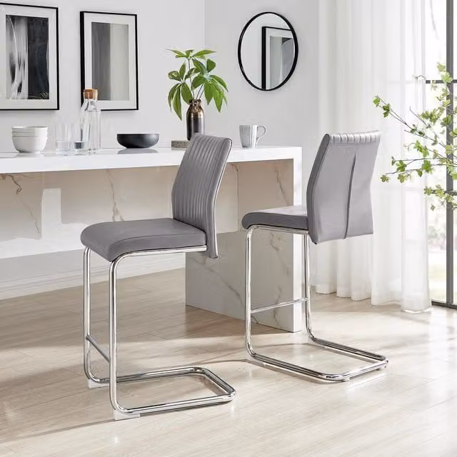 FurnitureboxUK Lorenzo Set of 2 Grey Faux Leather and Silver Metal Counter Stools with Cantilever Base