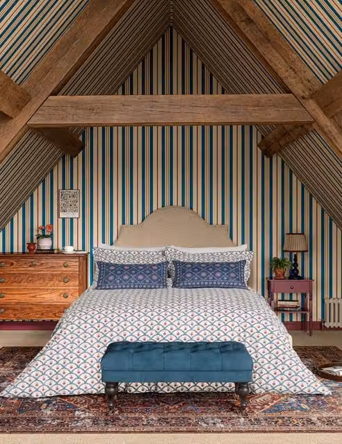 Joules Blue Mix Floral Cotton Percale Bedding Set with Duvet Cover and Pillowcase W/D/H: 140 x 200 cm