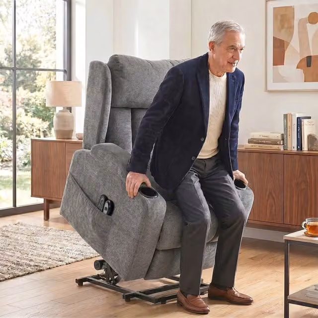 HOMCOM Grey Fabric Power Recliner Chair with Massage and Heat Functions