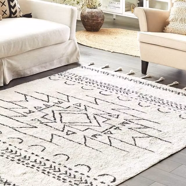 Wyld and Coco Cotton Geometric Rug in White and Black with Tassels, W: 160 cm, L: 230 cm