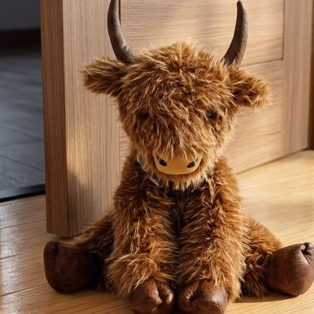 Garden Greatness Henry Highland Cow Decorative Doorstop in Brown and Multicolour – 2