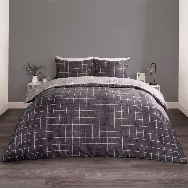 OHS Fine Line Check Duvet Set and Pillowcase in Black and Grey, 90x200 cm