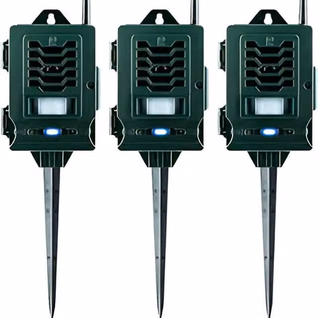 PestBye Solar Powered Cat Repellent System in Green