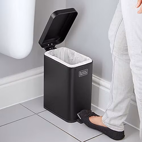 BLACK+DECKER BXBN0007E 5L Black and Silver Stainless Steel Pedal Bin with Soft Close Lid and Removable Inner Bucket, W: 30 cm, D: 14 cm, H: 29 cm – 2