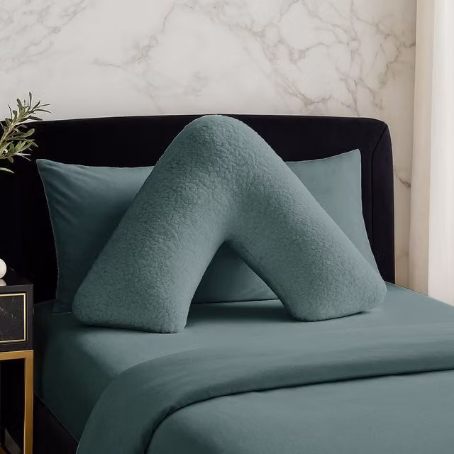 Home Sweet Home UK Teddy Fleece V Shaped Pillowcase in Blue and Petrol – 1