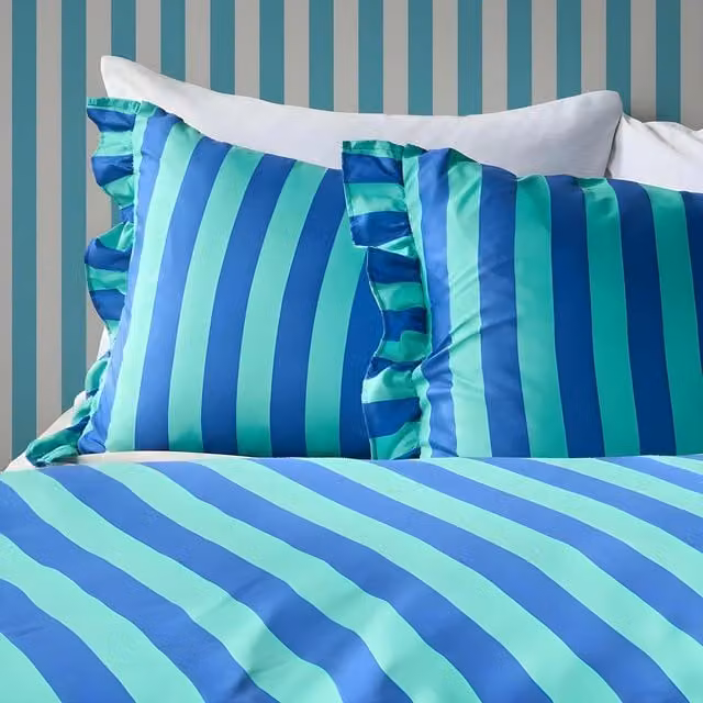 OHS Striped Print Frill Edge Duvet Cover Set for Adults in Blue and Green